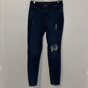 Old Navy Extra High Rise Rockstar Super Skinny Distressed Jeans Women’s 8